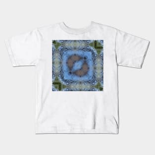 SQUARE DESİGN OF SHADES OF SKY BLUE. A textured floral fantasy pattern and design Kids T-Shirt